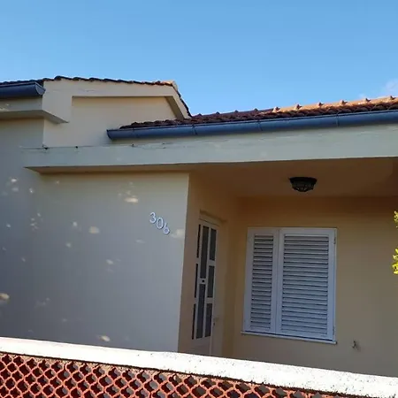 Kuca Za Odmor Alf Holiday home
